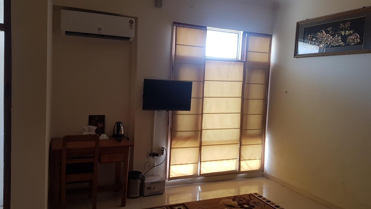 Chandīgarh スカイビューホリデー ホーム Bed & Breakfast エクステリア 写真