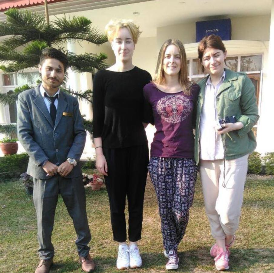 Chandīgarh スカイビューホリデー ホーム Bed & Breakfast エクステリア 写真